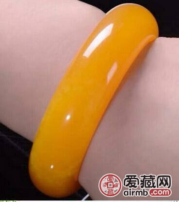 天然a货正品黄龙玉手镯女款玉镯