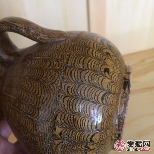 保真宋 当阳峪窑绞胎釉壶,工艺