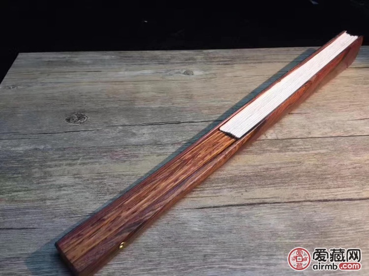 印尼大叶黄花梨扇子，尺寸：十寸