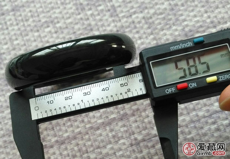 放漏了，保真正品新疆和田玉手镯