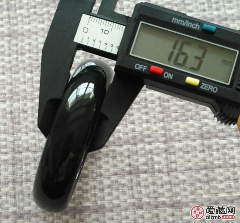 放漏了，保真正品新疆和田玉手镯