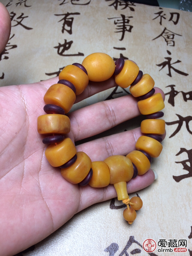 波罗的海蜜蜡老蜡手链 选用上等