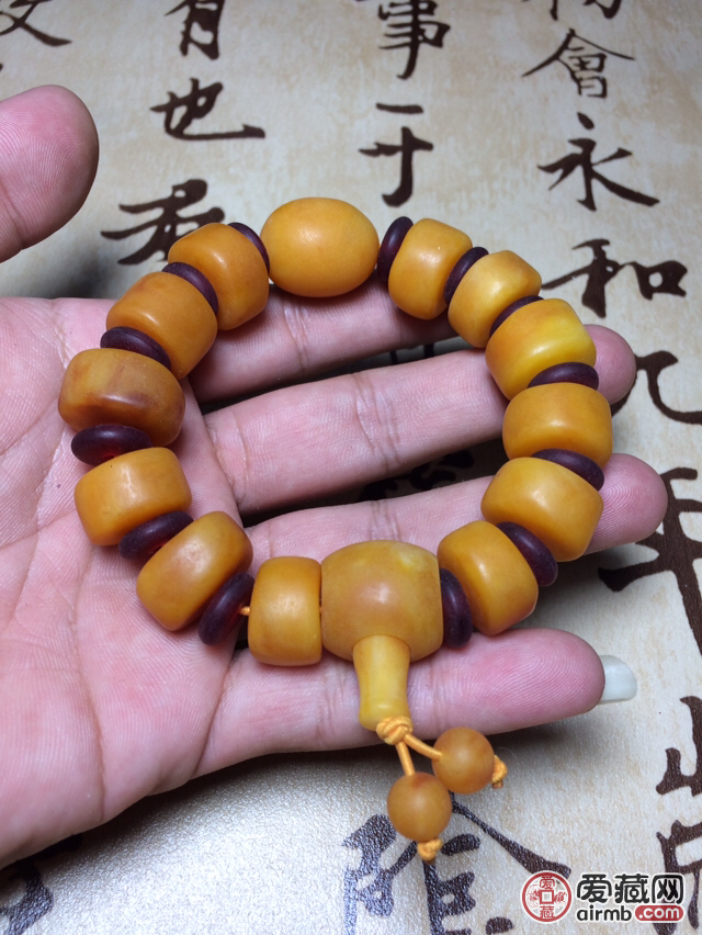 波罗的海蜜蜡老蜡手链 选用上等