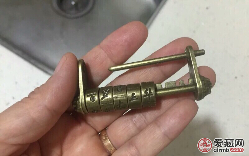 纯铜挂箱锁中式古铜锁密码锁挂锁