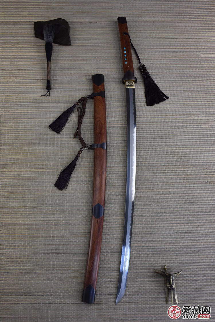 龙泉宝剑,唐刀,武士刀,兵器尼