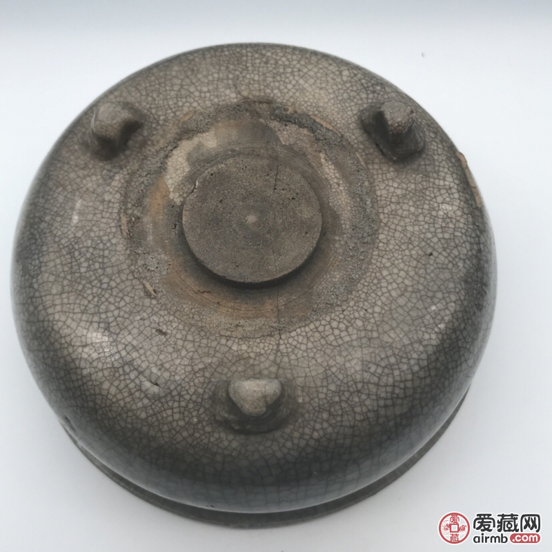 哥窑香炉