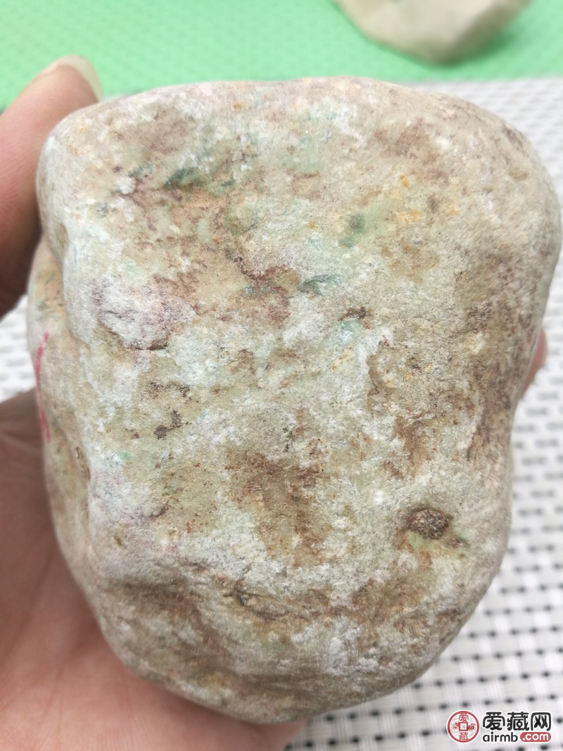 460g精品木那杨梅皮牌子挂件料有色花有黄雾