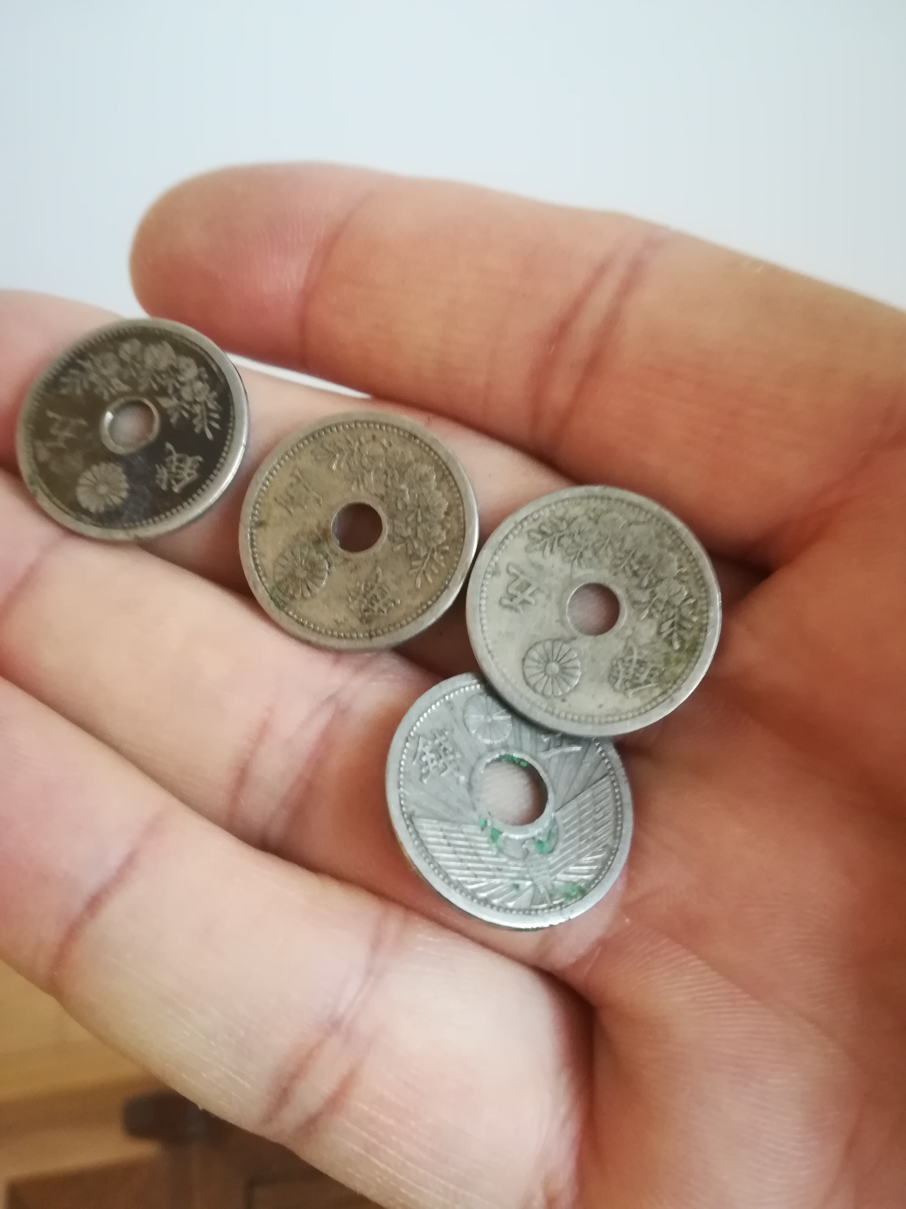 低价起拍日本老钱币硬币日本老钱币