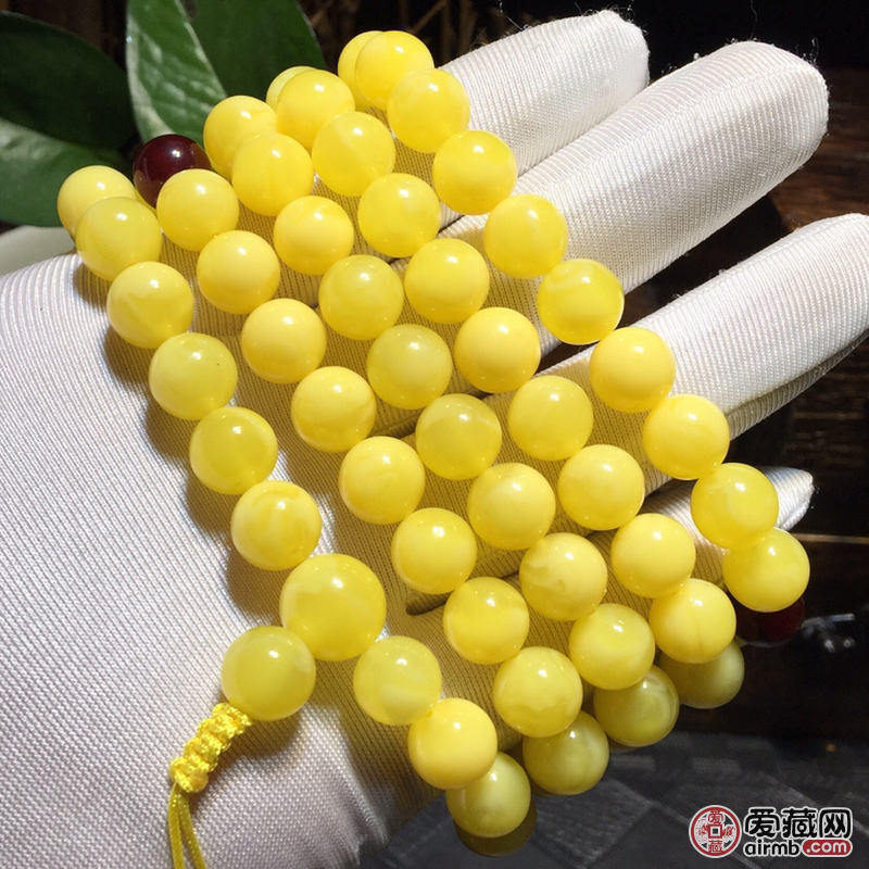 天然蜜蜡 <br />样式：手