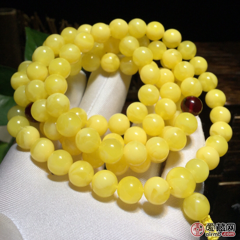 天然蜜蜡 <br />样式：手