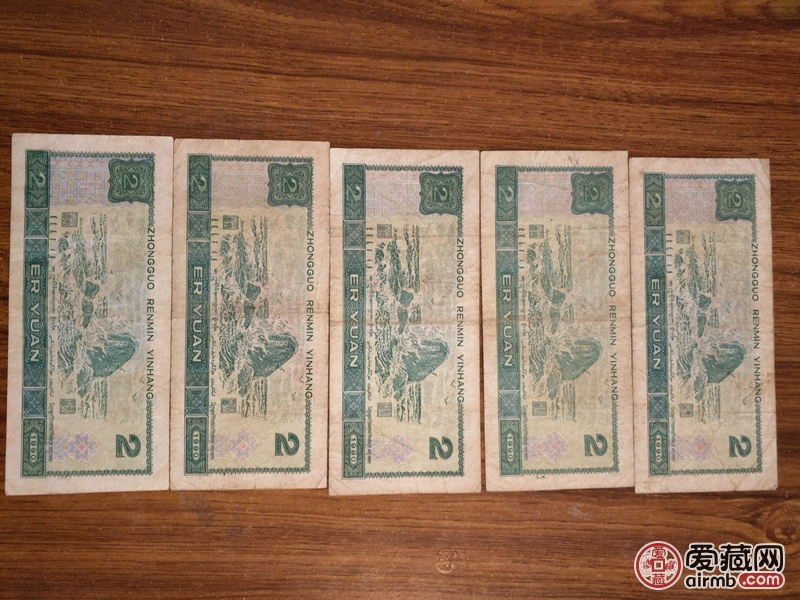 绿幽灵五张品相还不错。不缺肉不