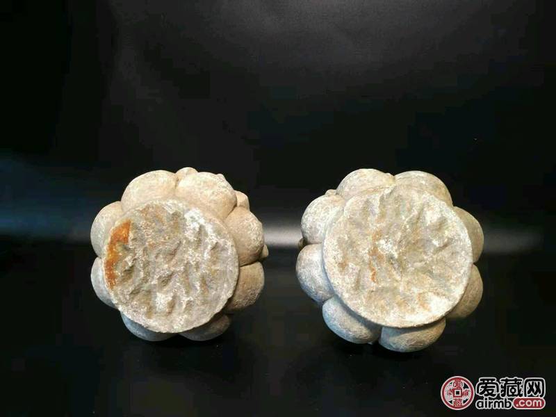 清代汗白玉貔貅一对，包浆浓厚，
