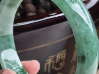 上海老庙黄金翡翠手镯价格查询