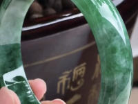 竹节纹春带彩翡翠手镯价格