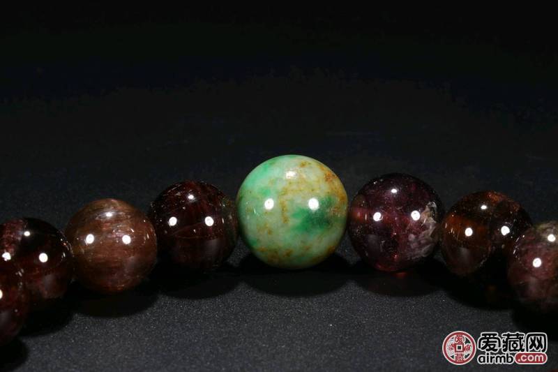 旧藏 老碧玺素面十八籽手持，珠