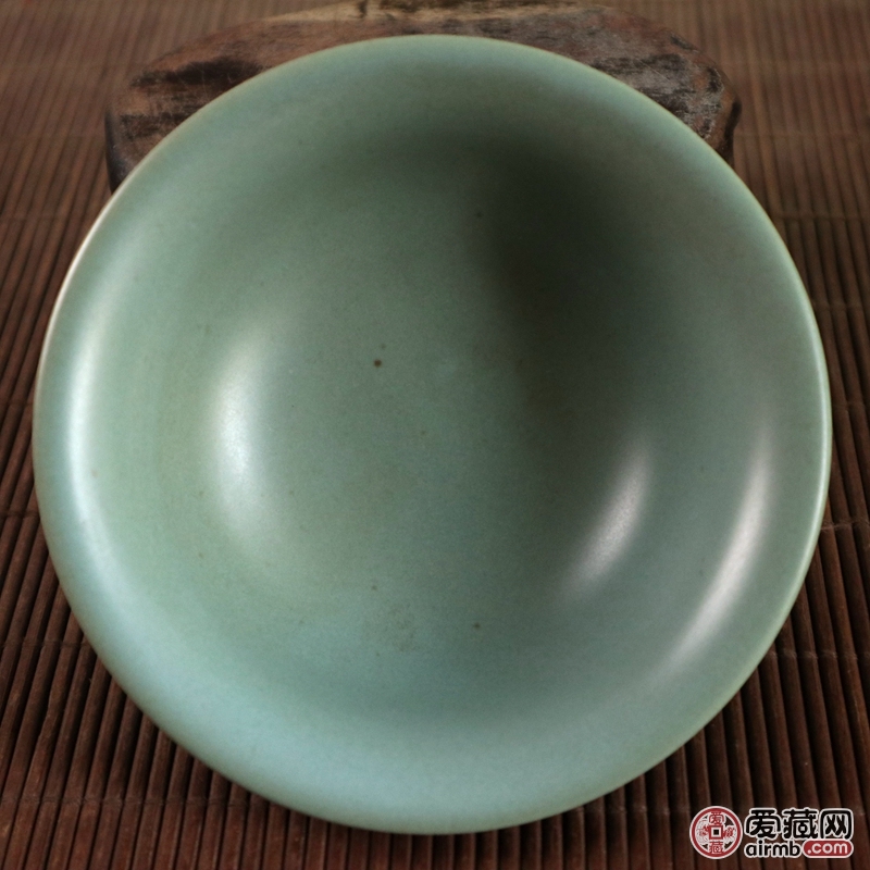 天青釉小碗高4.5cm口径10.5cm