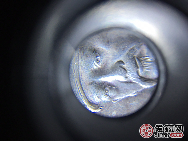 老师帮忙鉴定一下真伪。