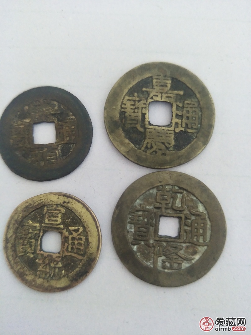 请老师给看下真假