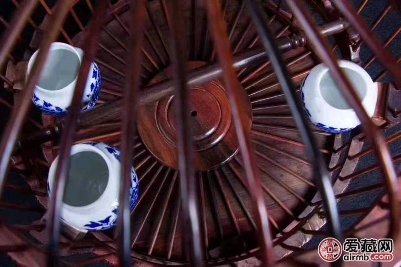 【​材质】：老​挝大红​酸枝<