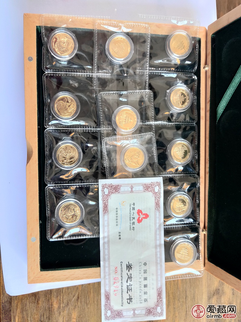 2001年至2012年熊猫金币