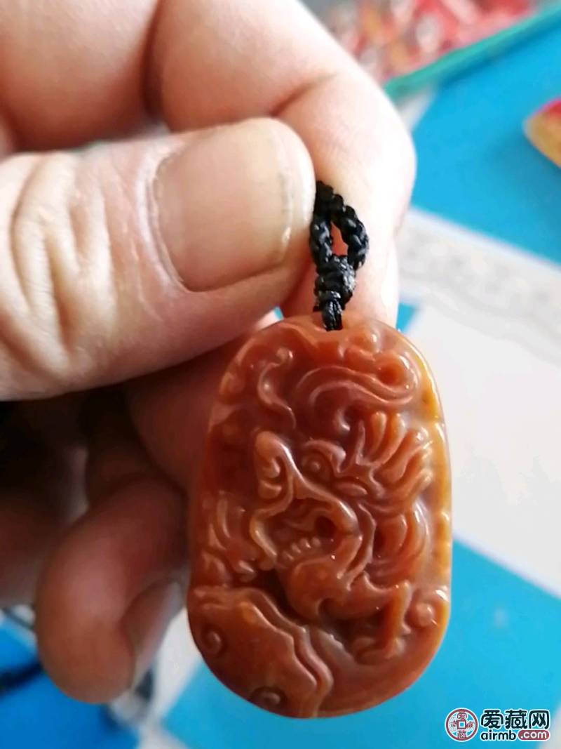 龙牌<br />黄龙玉吊坠
