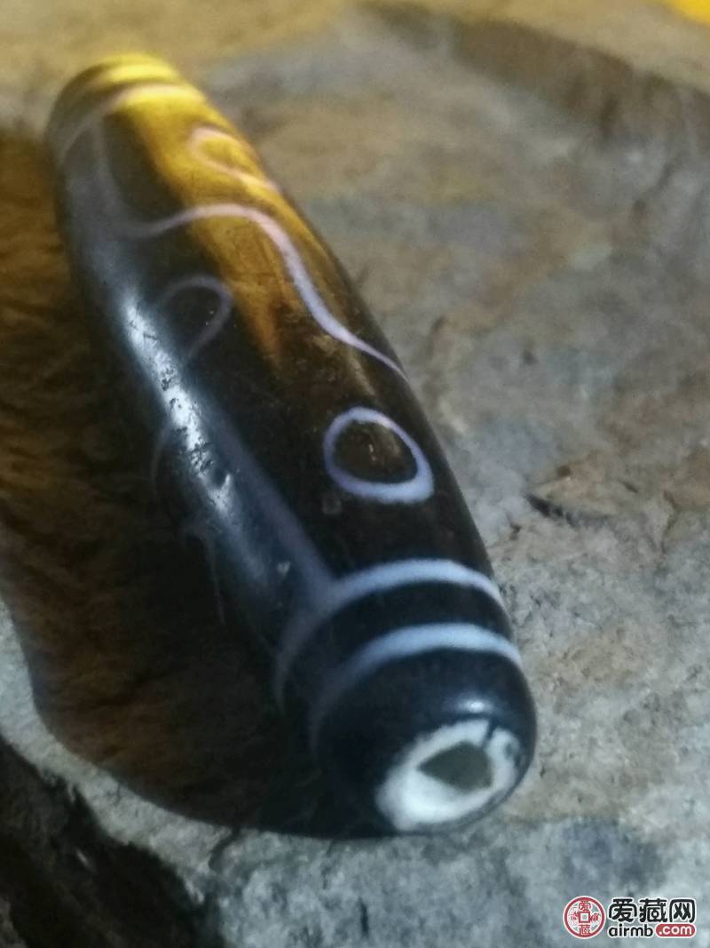 藏传流离九眼老天珠，磨损自然，