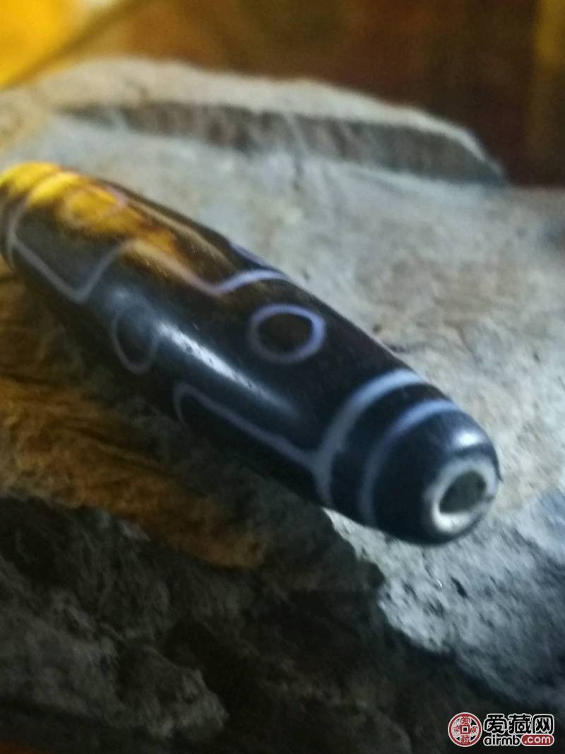 藏传流离九眼老天珠，磨损自然，