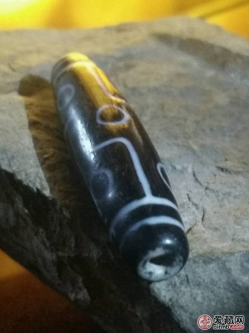 藏传流离九眼老天珠，磨损自然，