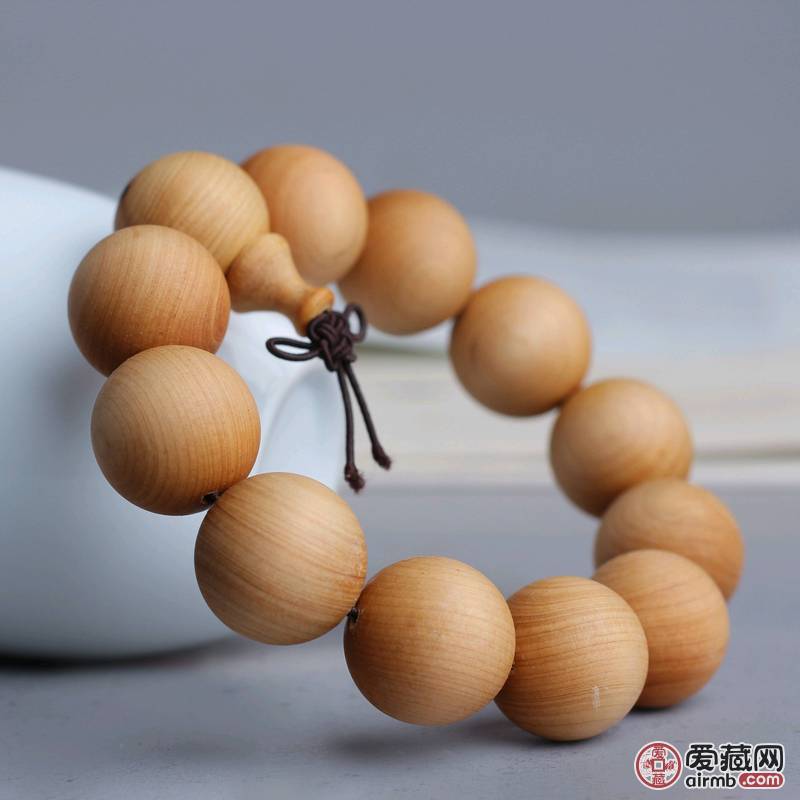 【品名】崖柏木素珠<br />