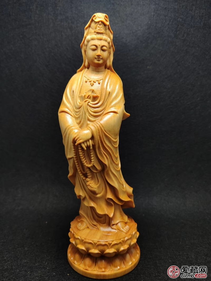 崖柏念珠观音品名：念珠观音材质