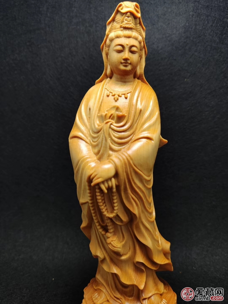 崖柏念珠观音品名：念珠观音材质