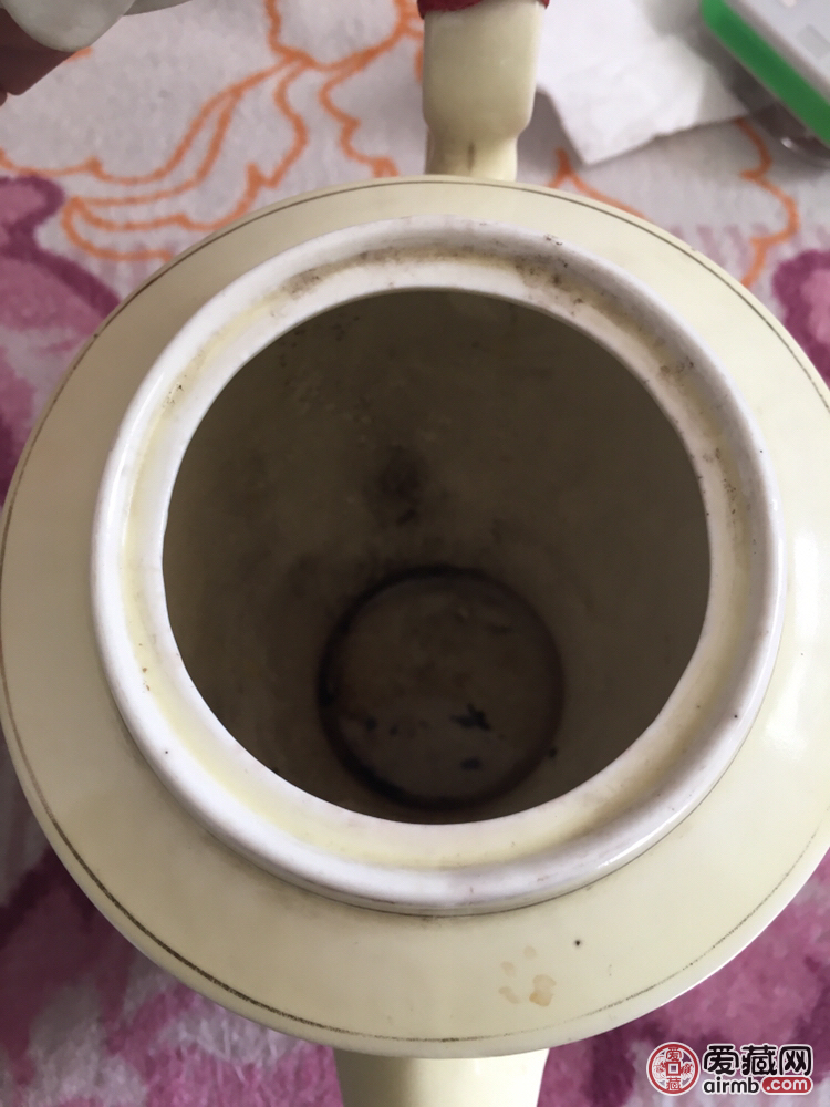茶壶三个，也单出，