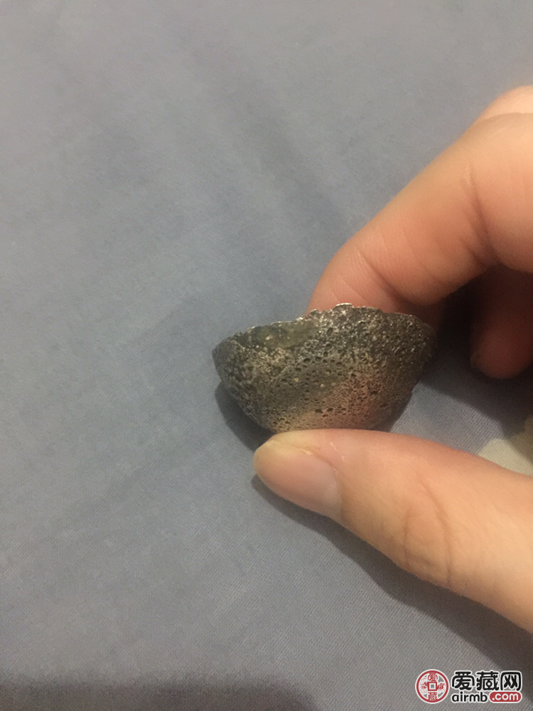   一两银锭，保真保老，喜欢请