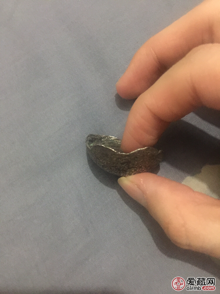   一两银锭，保真保老，喜欢请
