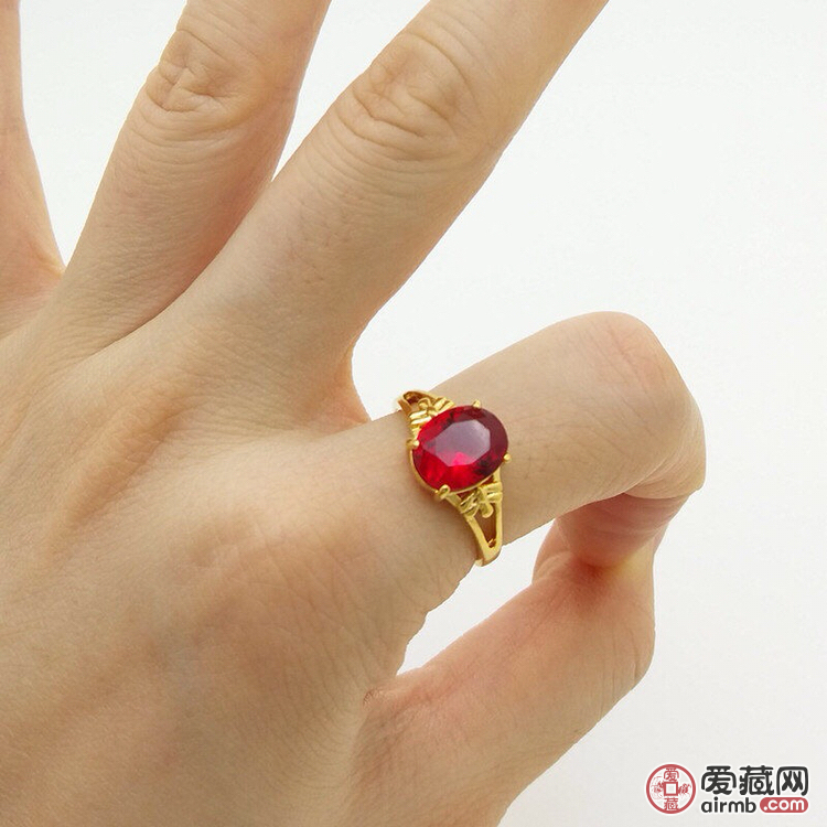 红宝石镀黄金戒指女款沙金镶钻戒