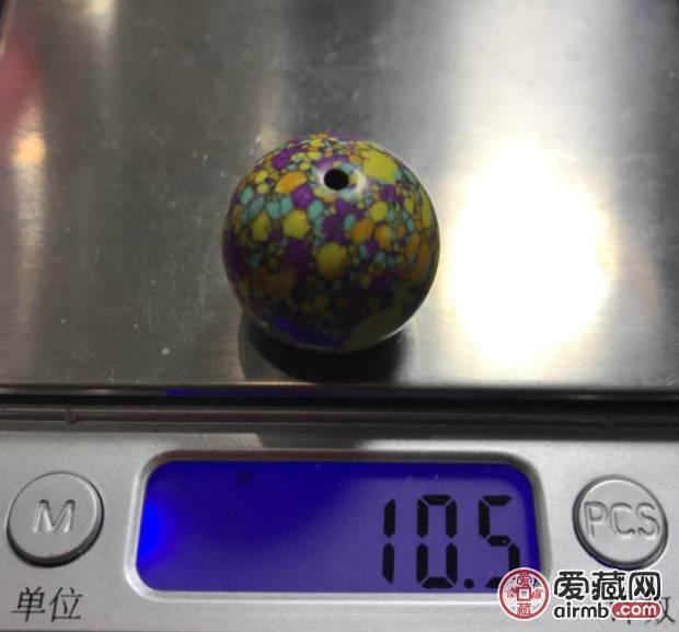 三彩绿松石大圆珠—~黄金尺寸~