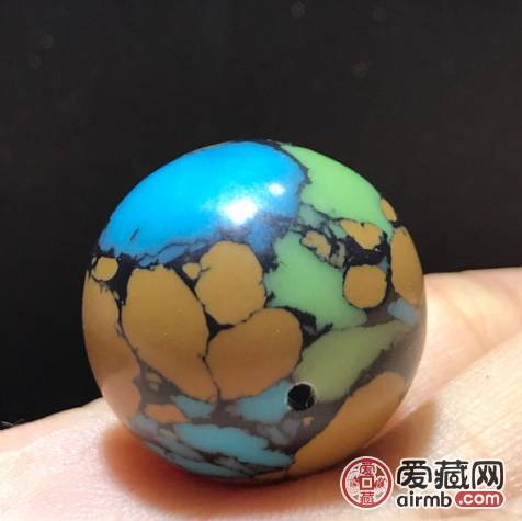 三彩绿松石大圆——珠尺寸览图，