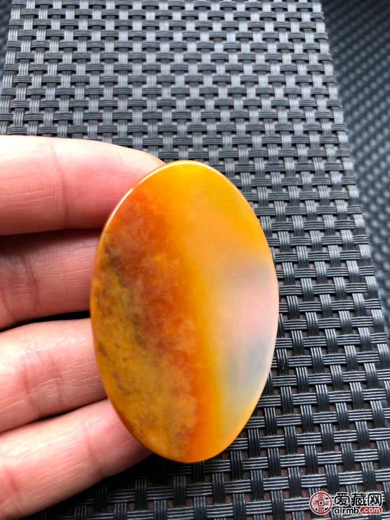 黄龙玉精品挂件地藏菩萨纯手工雕