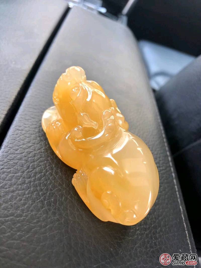 黄龙玉精品貔貅手把件小摆件，玉