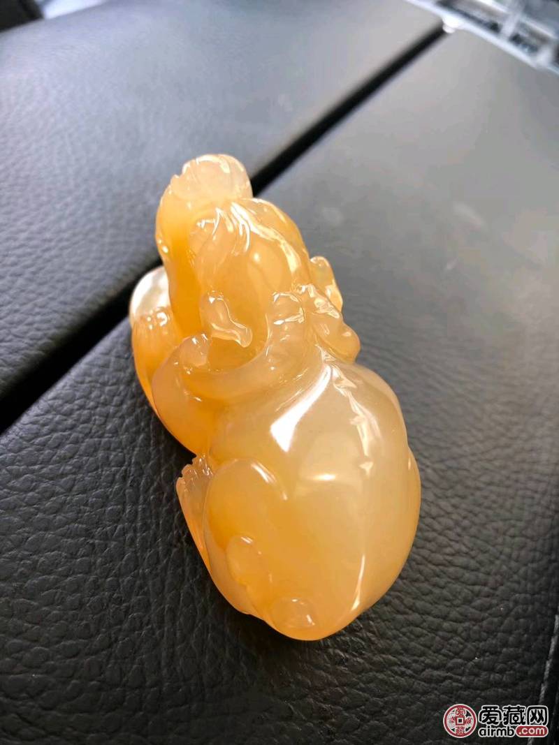 黄龙玉精品貔貅手把件小摆件，玉