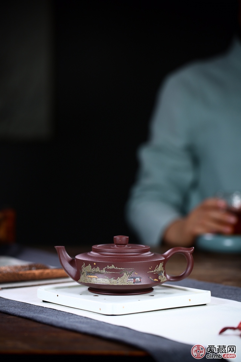九江归路远，万里客船还。【精品