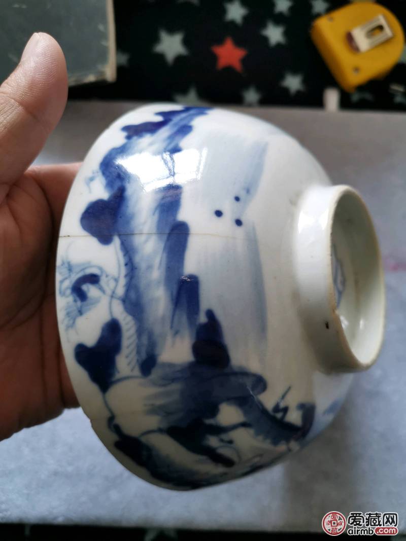 清代青花瓷碗瓷器品相如图，实物