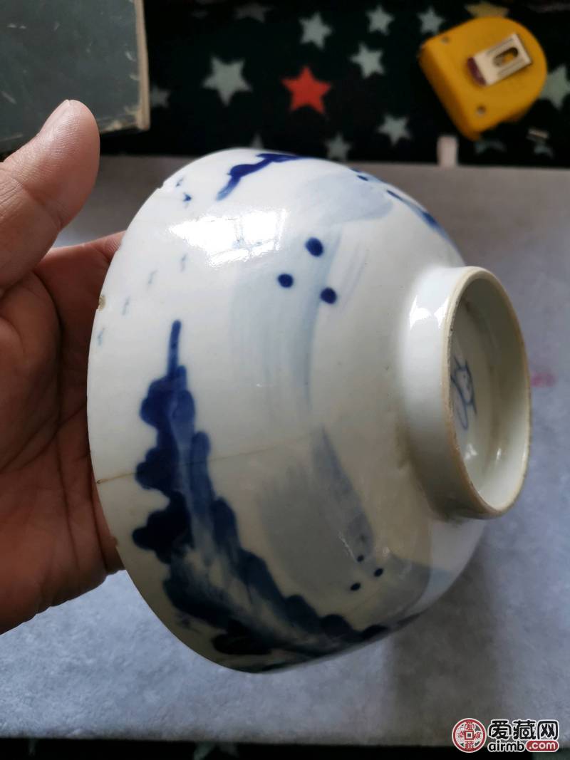 清代青花瓷碗瓷器品相如图，实物