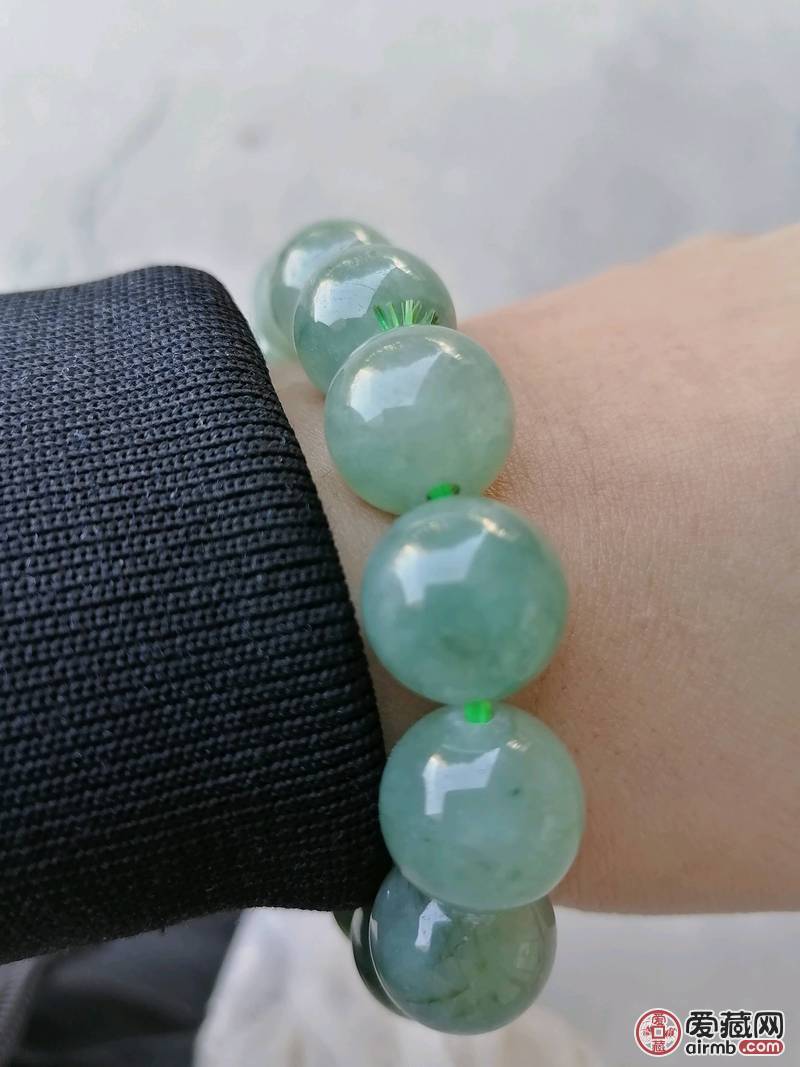 翡翠糯冰种手串，1.5珠子。水