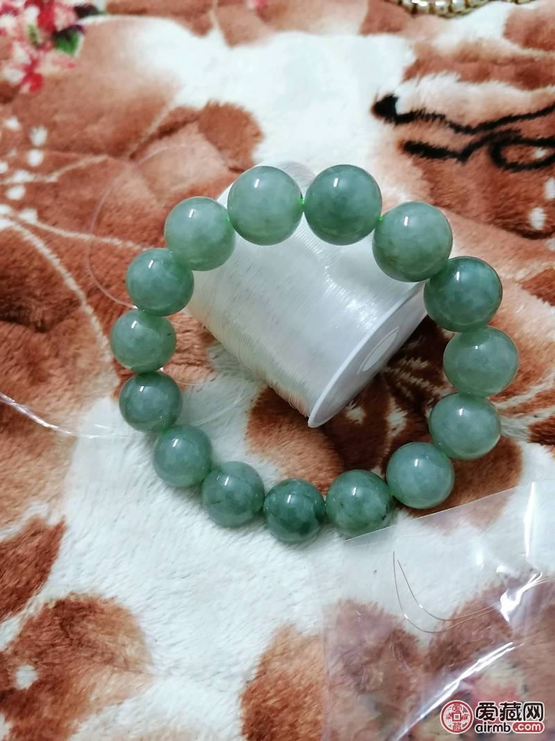翡翠糯冰种手串，1.5珠子。水