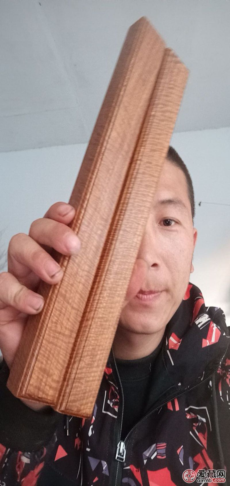 刺猬紫檀水波纹镇尺