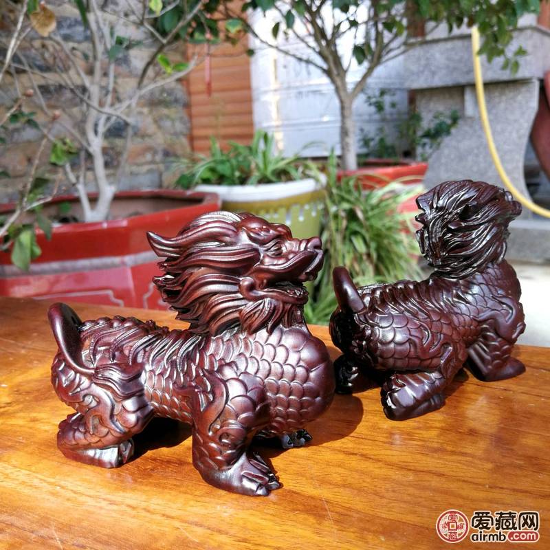 黑檀木麒麟狮一对\n\n名称：