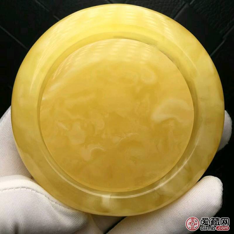 天然琥珀蜜蜡手镯，蜡质浓郁，花