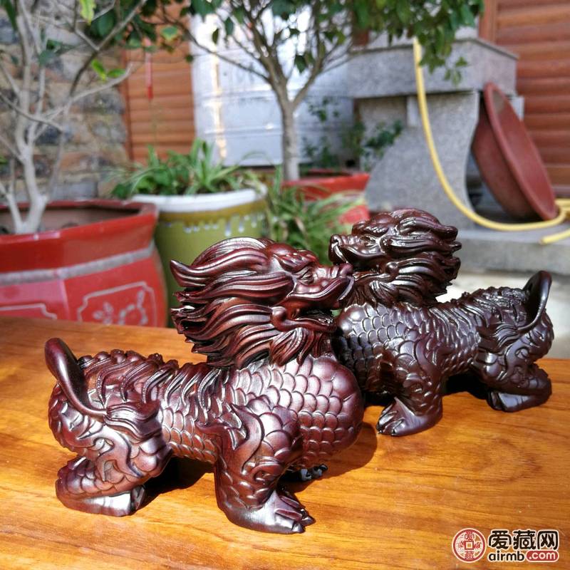 黑檀木麒麟狮一对\n\n名称：