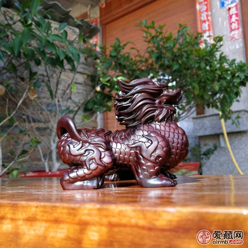 黑檀木麒麟狮一对\n\n名称：